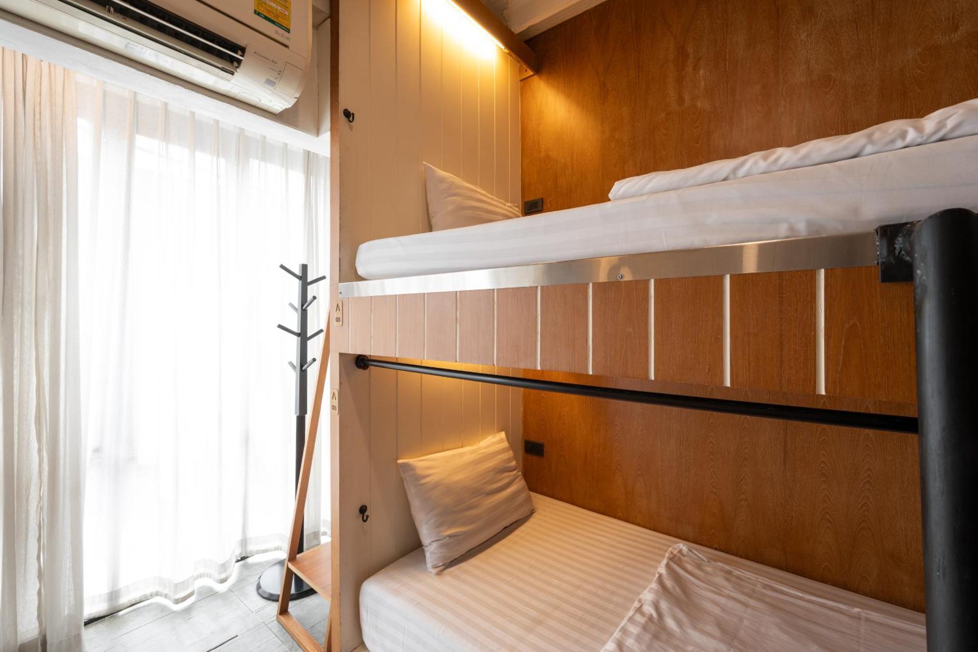 Bed Addict Hostel Чіангмай Екстер'єр фото